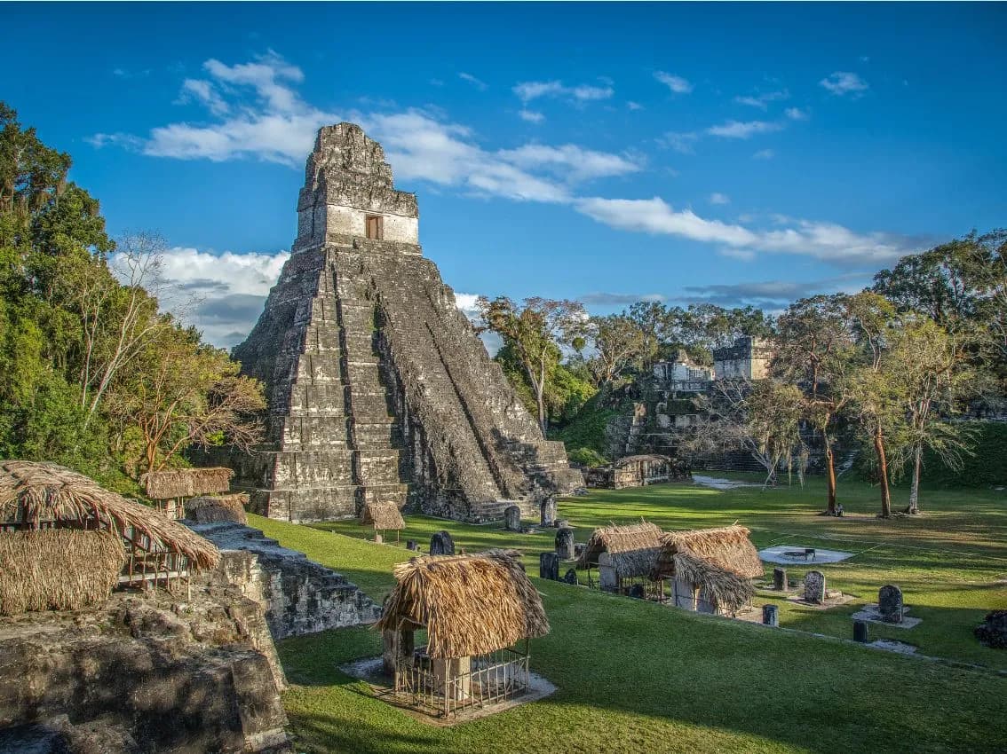 Guatemala – Tour Aéreo a las ruinas de Tikal en un día   