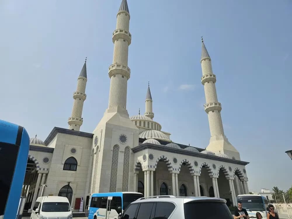 DUBAI 