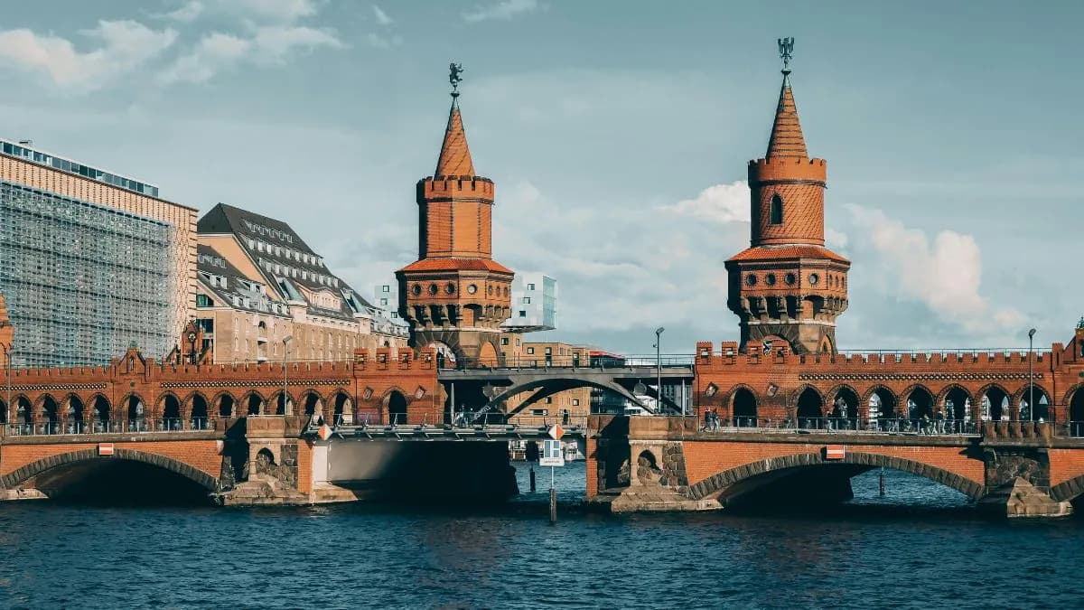 ÁMSTERDAM - HANNOVER - BERLÍN