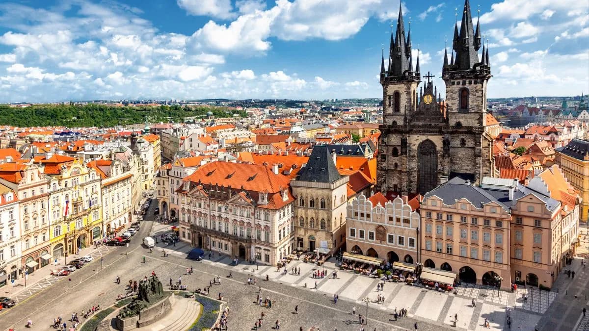 PRAGA