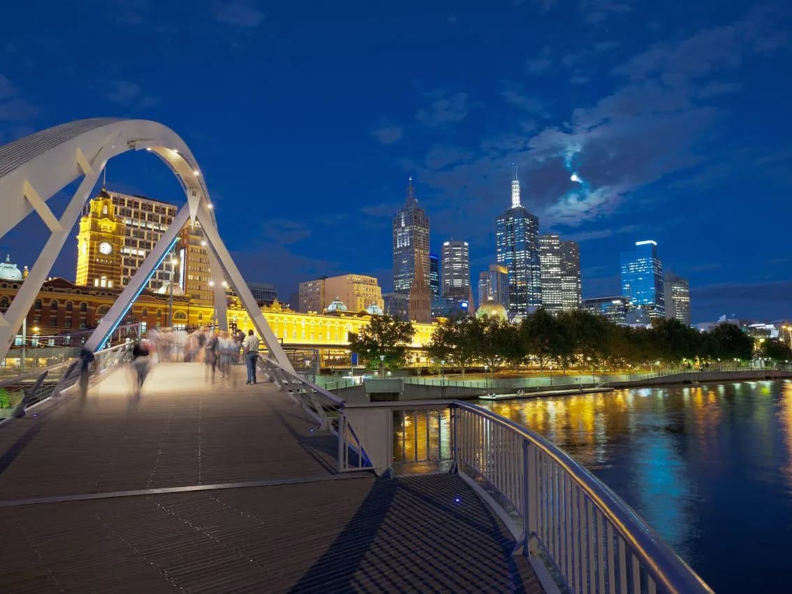 CIUDAD DE ORIGEN – MELBOURNE