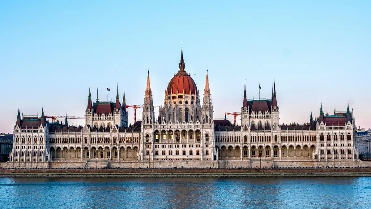 PRAGA - LEDNICE - BUDAPEST